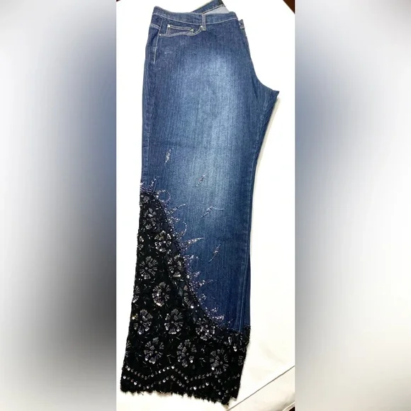 Embellished deep blue denim jeans Sequin Black Lace Embroidered Capri - Picture 3 of 13
